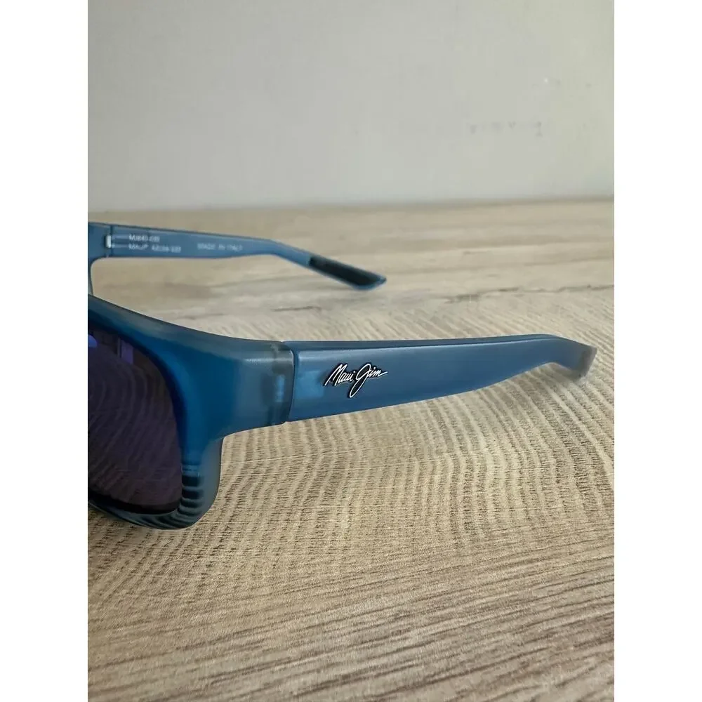 Maui Jim Kaiwi Channel Blue Black Stripe Blue Hawaii Polarized Wrap Sunglasses
